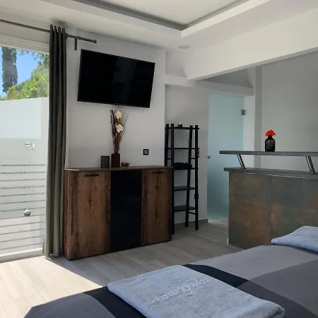Rokamare Apartment